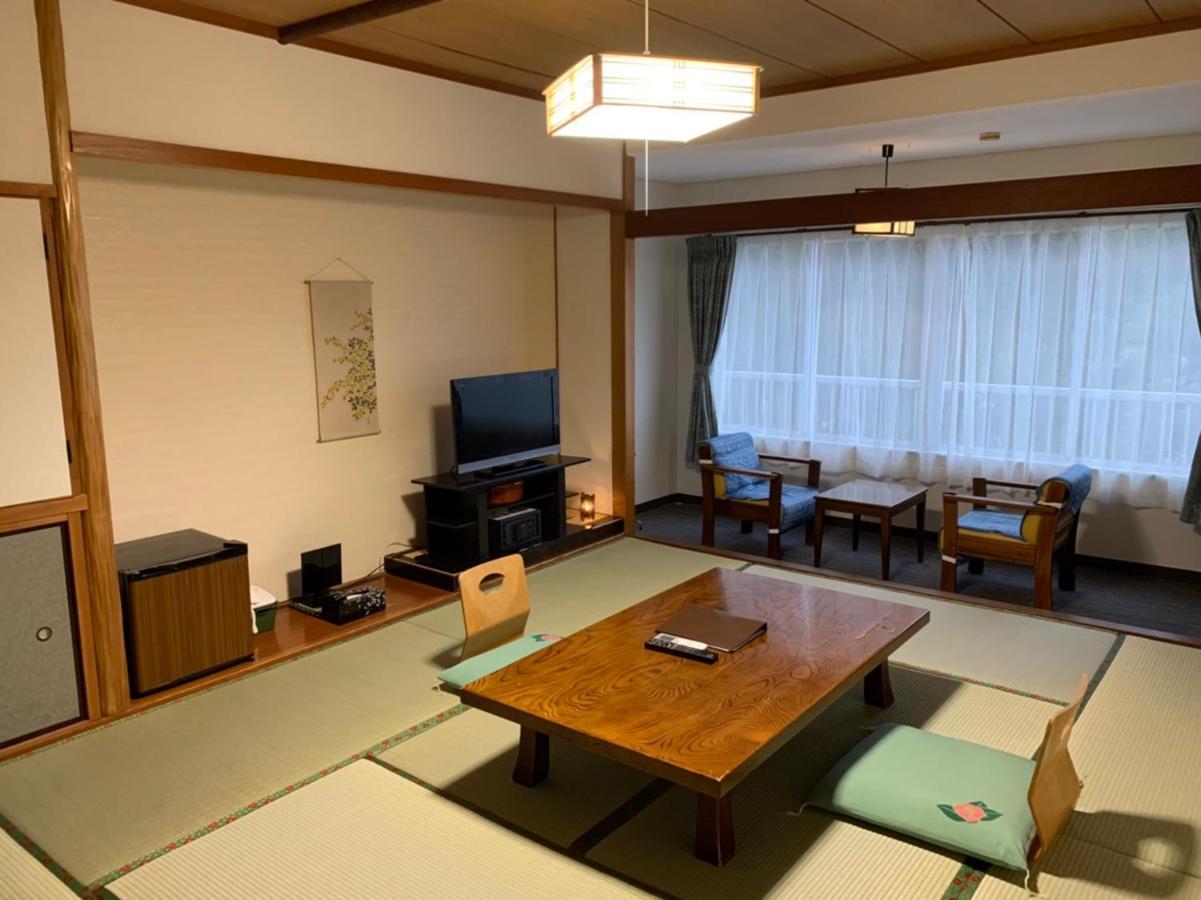 Hotel Kinosato Yamanoyu Kokonoe Esterno foto